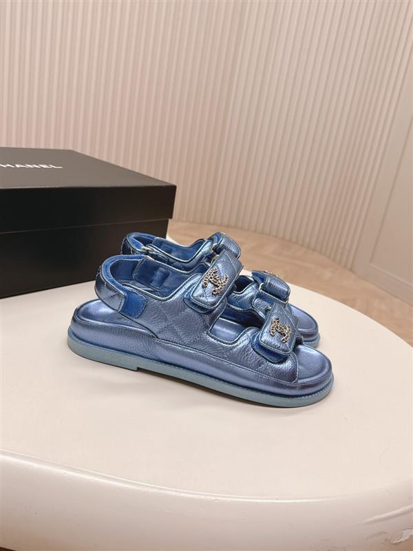 2025112818443929 280